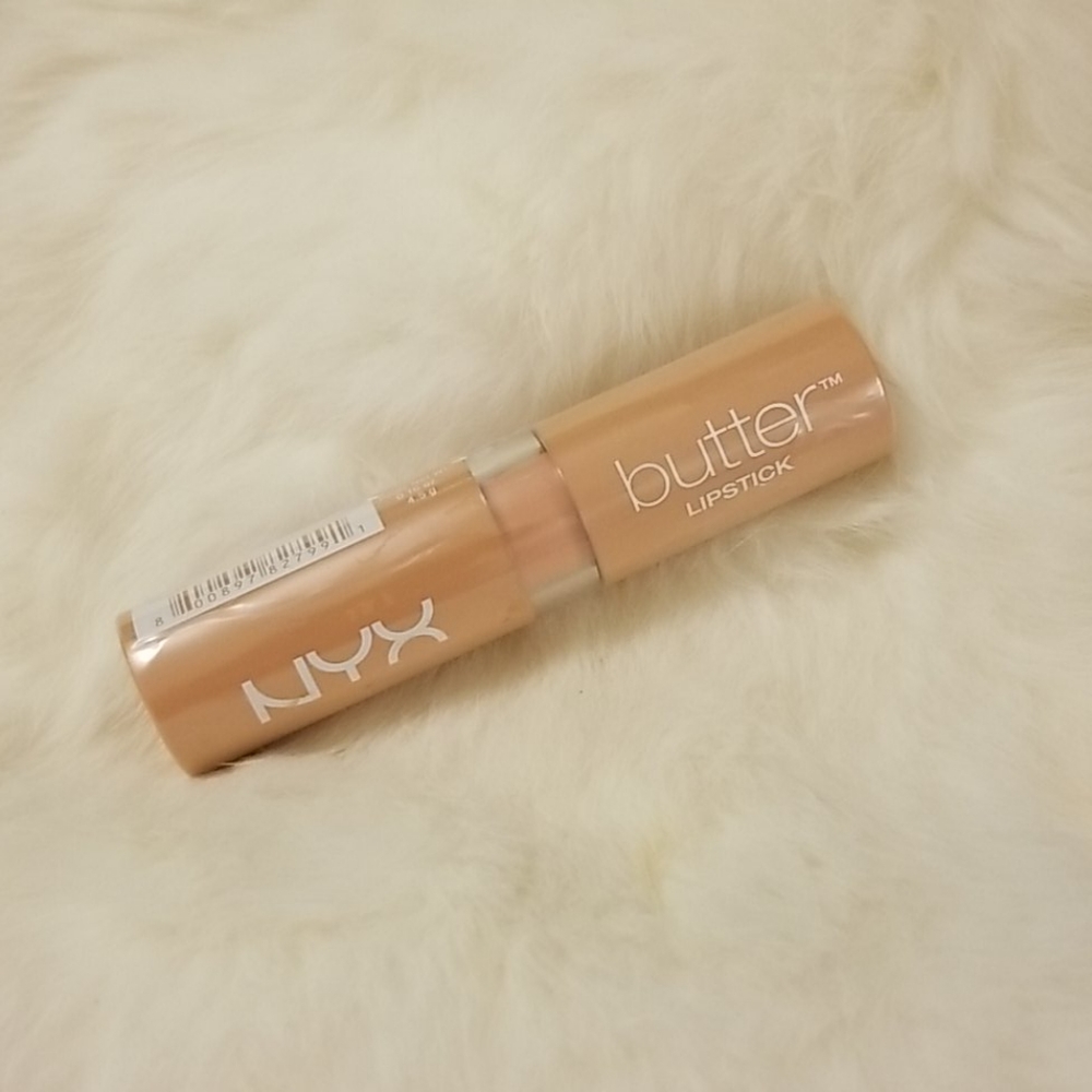 *4 for $20* 💄💕NYX LIPSTICK